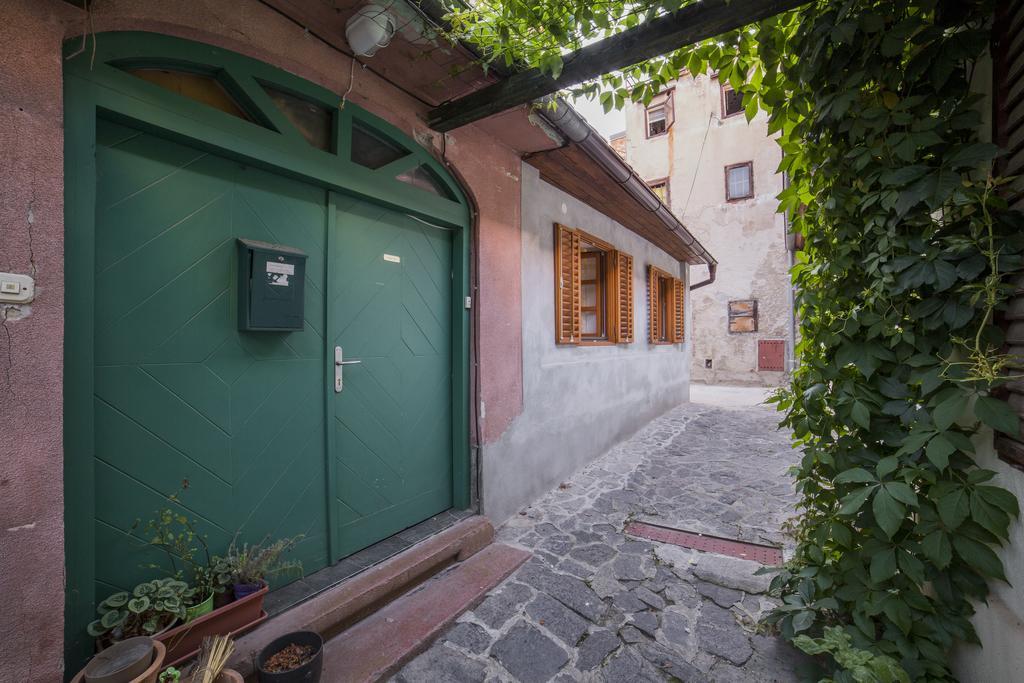 Gornji Grad Apartman Lägenhet Zagreb Exteriör bild
